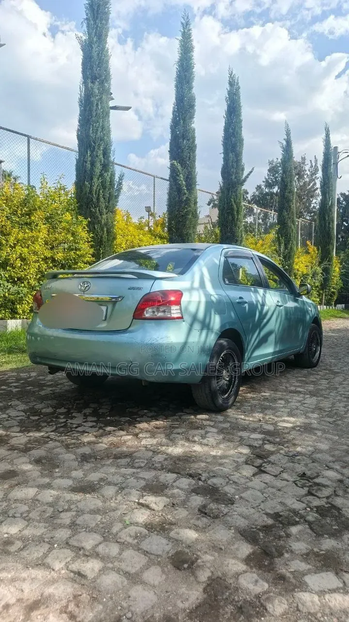 Toyota Yaris 2008 Pearl