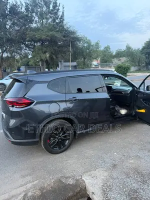 Chevrolet Orlando 2024 Black