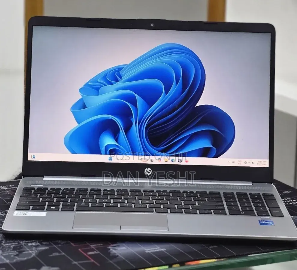 New Laptop HP Stream Notebook 8GB Intel Core i5 SSD 512GB