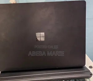 New Laptop Microsoft Surface Laptop 3 8GB Intel Core i5 SSD 256GB