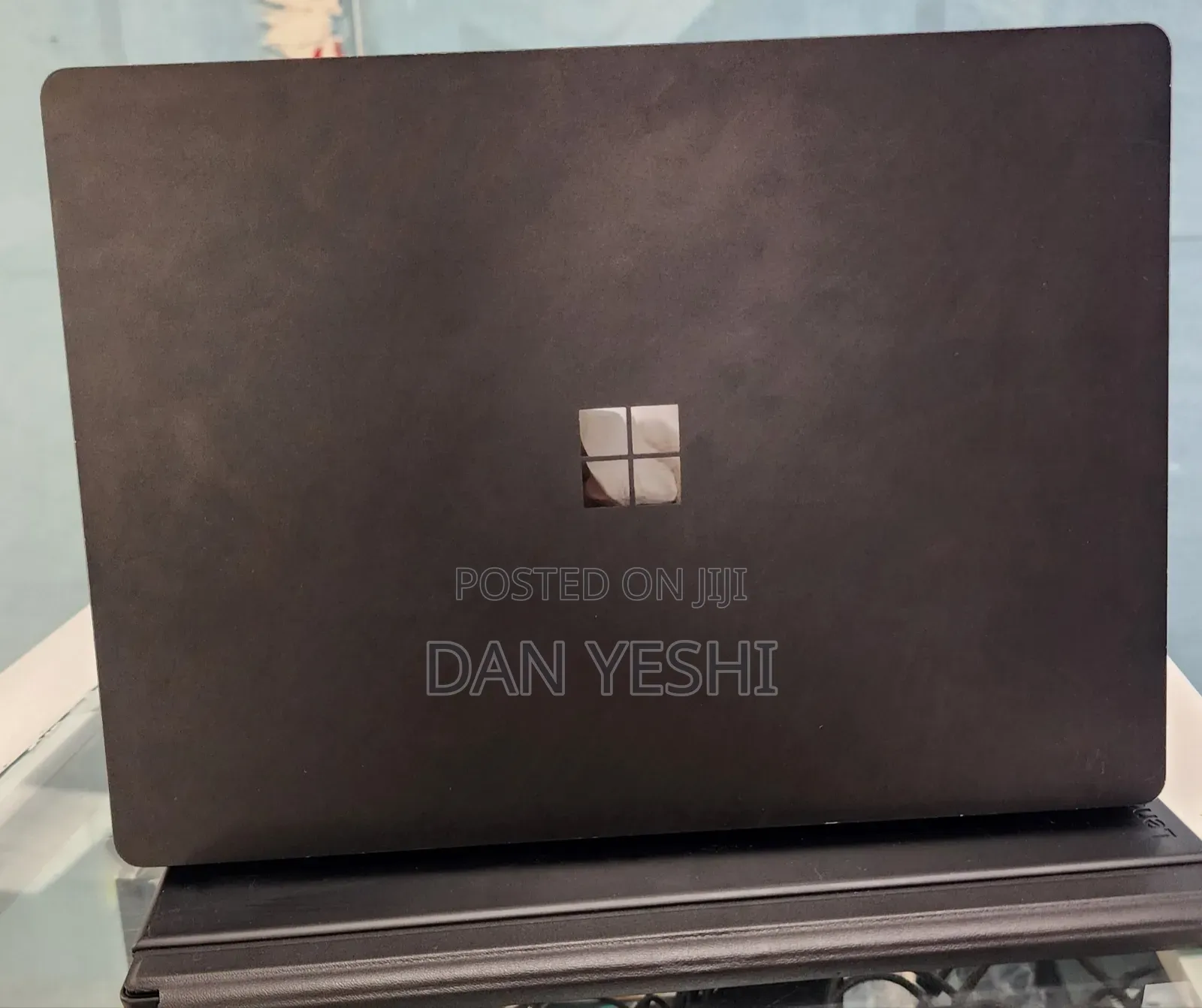 New Laptop Microsoft Surface Laptop 3 8GB Intel Core i5 SSD 256GB