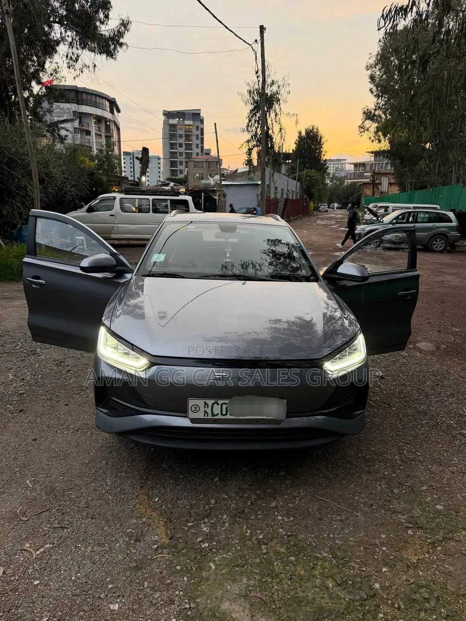 BYD E2 43 kWh 94 hp FWD 2025 Gray