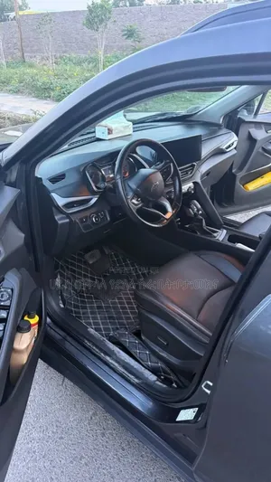 Chevrolet Orlando 2024 Matt Black