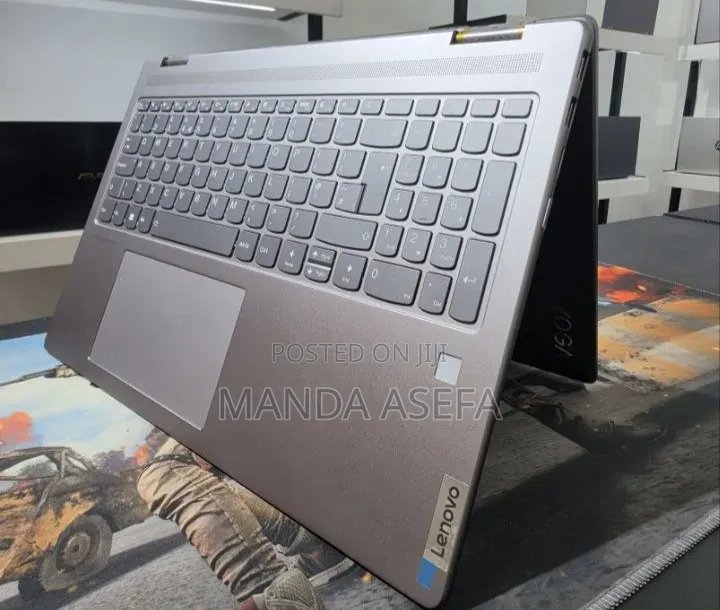 New Laptop Lenovo 16GB AMD Ryzen 7 SSD 1T
