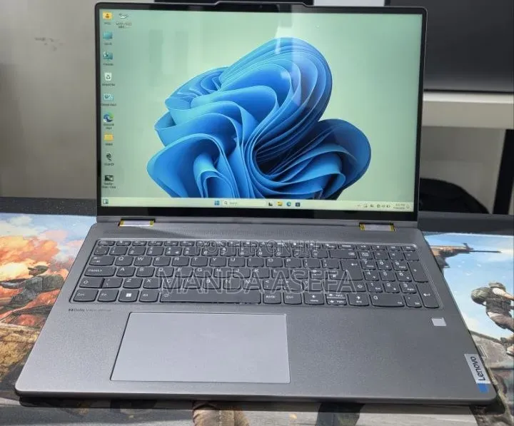New Laptop Lenovo 16GB AMD Ryzen 7 SSD 1T