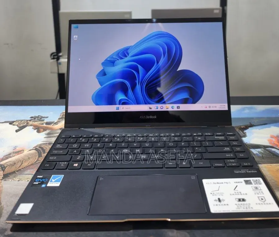 New Laptop Asus Zenbook 14 16GB Intel Core i7 SSD 512GB