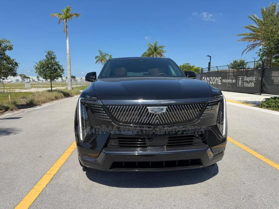 New Cadillac Escalade IQ 2026 Maroon