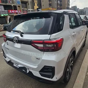 Toyota Raize 2022 White