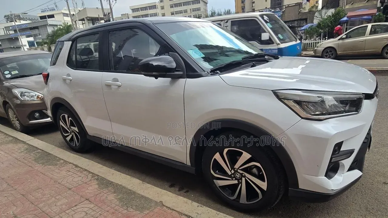 Toyota Raize 2022 White