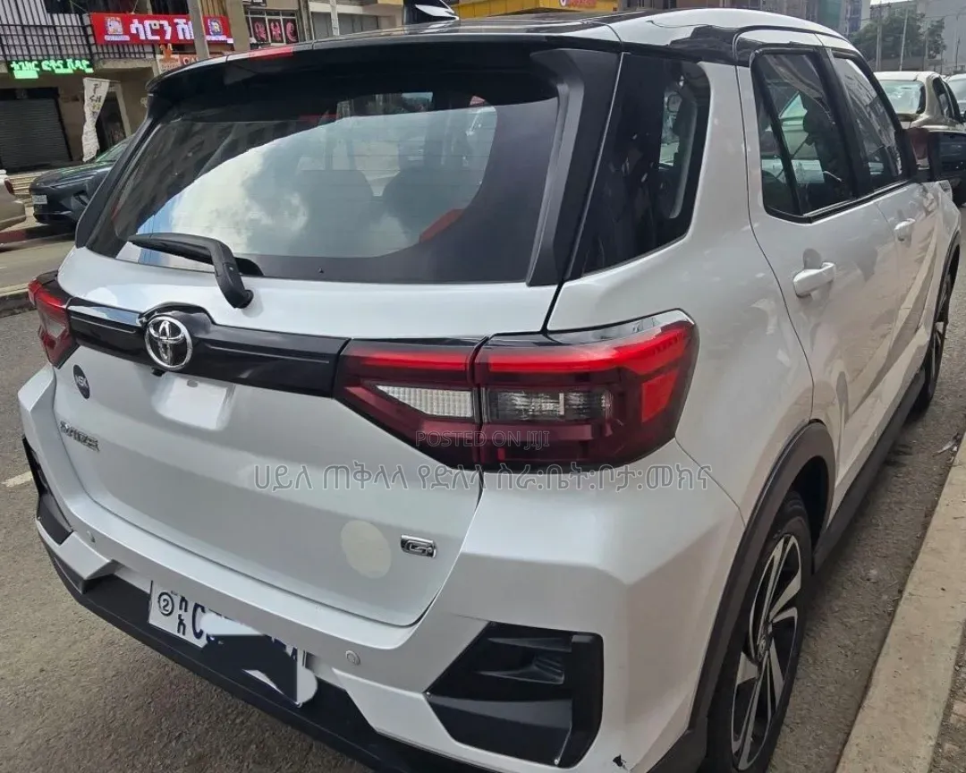 Toyota Raize 2022 White