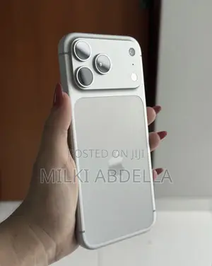 New Apple iPhone 17 Pro Max 256 GB Silver