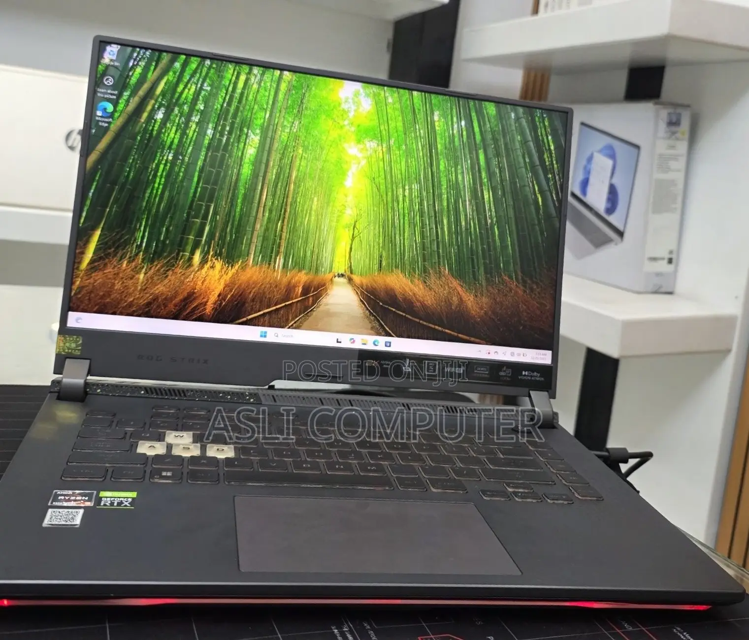New Laptop Asus ROG Strix G15 32GB AMD Ryzen 9 SSD 512GB