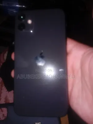 Apple iPhone 11 64 GB Black