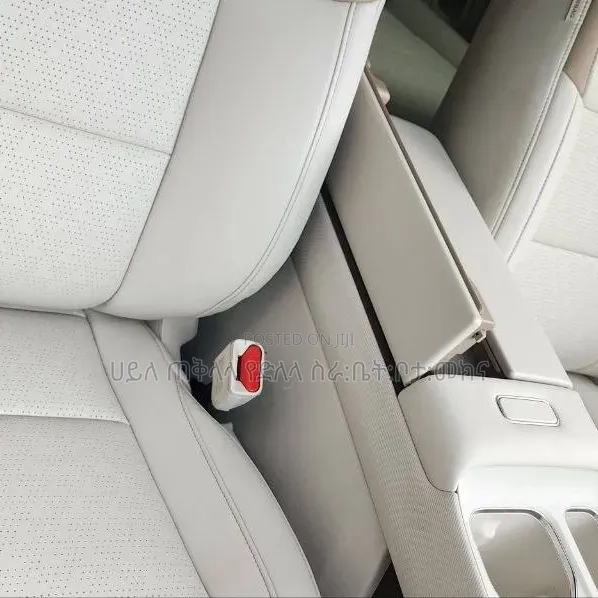 Toyota bZ3 2025 Gray