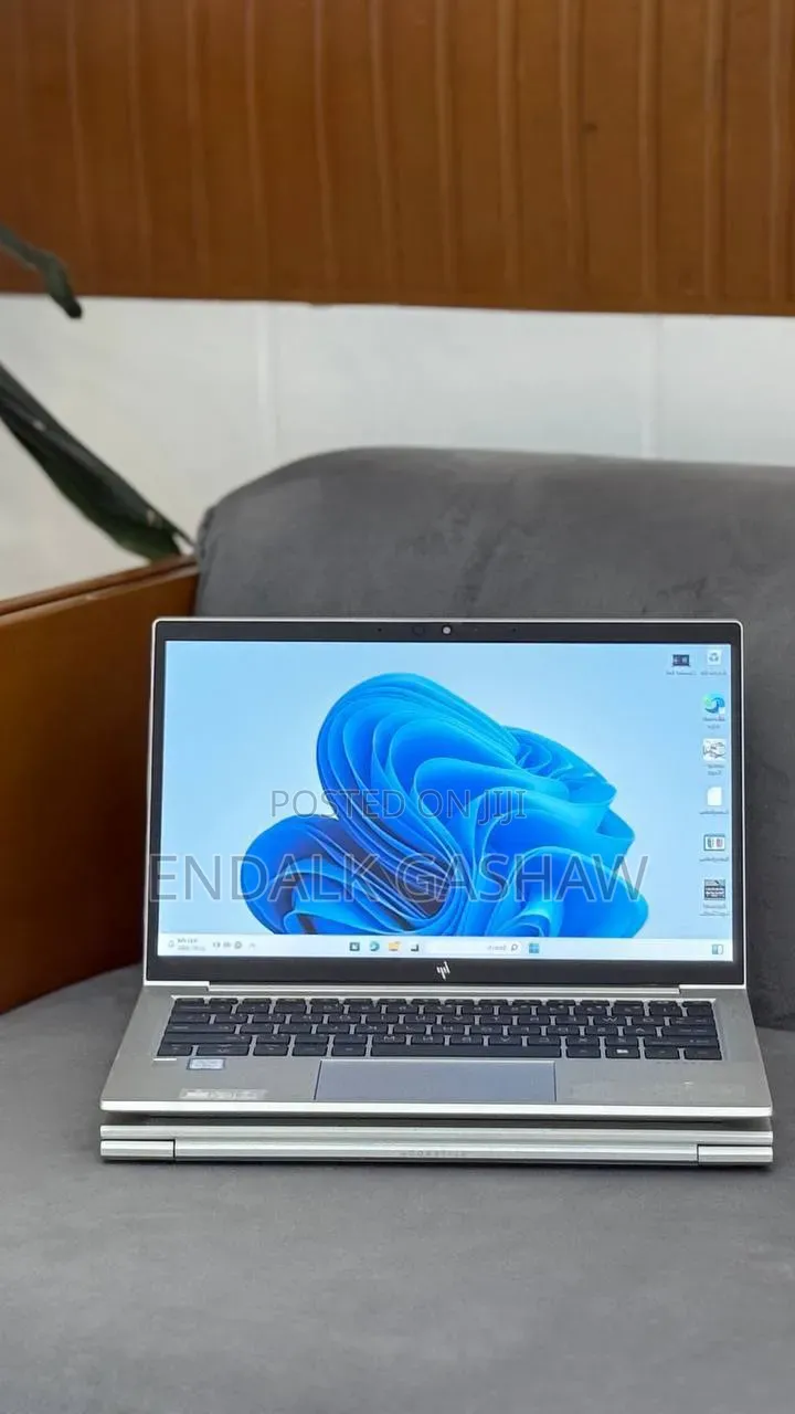 New Laptop HP EliteBook 830 G8 16GB Intel Core i7 SSD 512GB