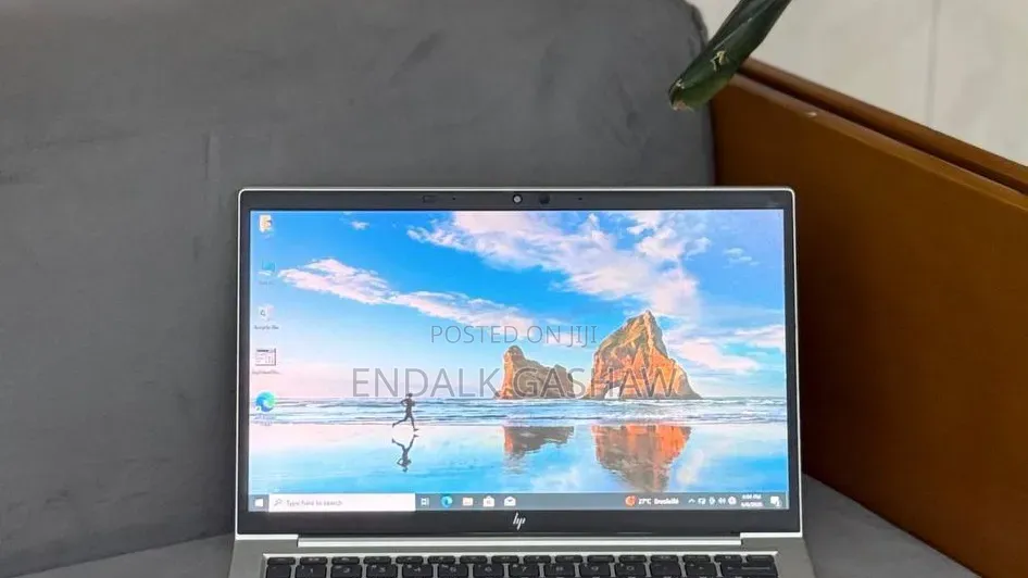 New Laptop HP EliteBook 830 G8 8GB Intel Core i5 SSD 512GB