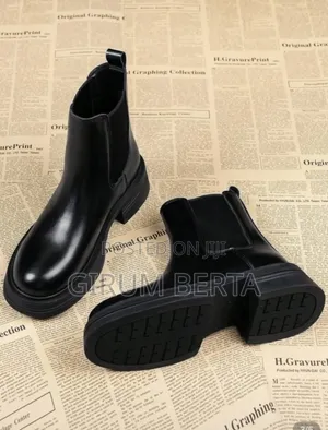 Womens Short Boots