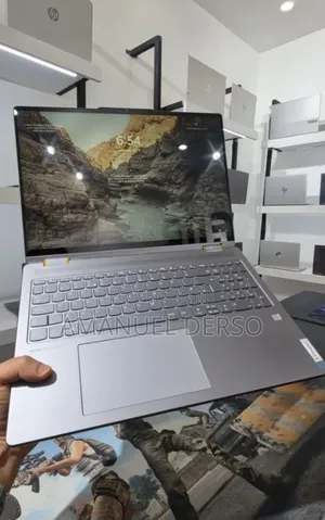New Lenovo Legion Y7000P IRX9 Gaming Laptop 16GB AMD Ryzen 7 SSD 512GB