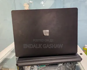 New Laptop Microsoft Surface Laptop 3 8GB Intel Core i5 SSD 256GB
