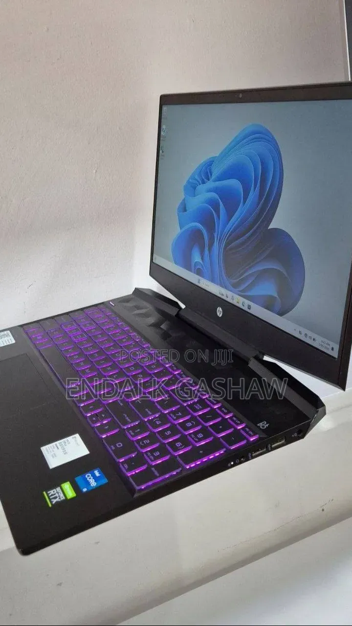 New Laptop HP Pavilion Power 15 16GB Intel Core i5 SSD 512GB