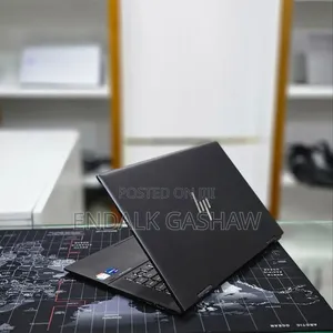 New Laptop HP Envy x360 16GB Intel Core i7 SSD 512GB