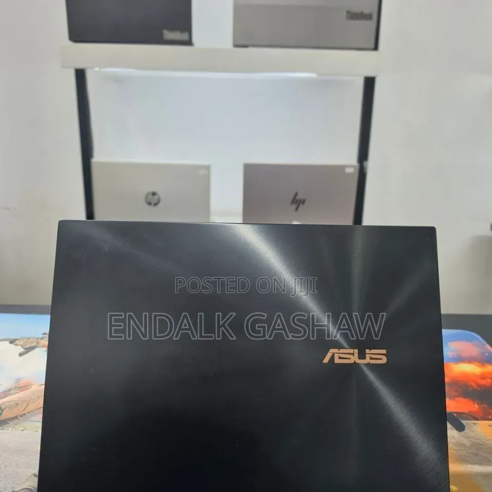 New Laptop Asus Zenbook 14 16GB Intel Core i7 SSD 512GB