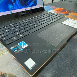 New Laptop Asus Zenbook 14 16GB Intel Core i7 SSD 512GB