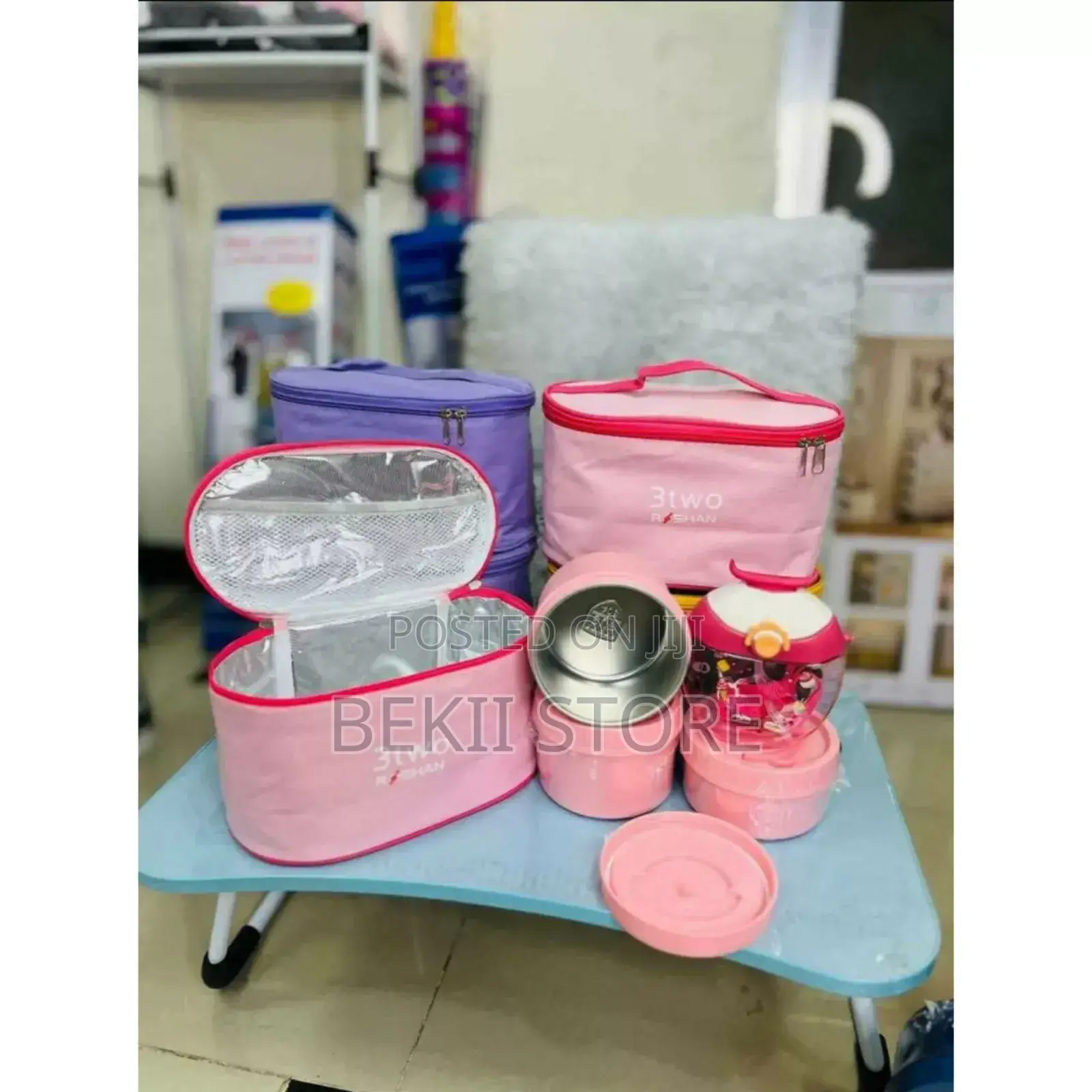 3Two Roshan Premium Lunch Box Set