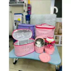 3Two Roshan Premium Lunch Box Set