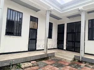 Furnished 4bdrm House in ሚዛን-ሹፉኔ, Oromia-Finfinne for sale