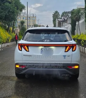 Hyundai Tucson 2022 White