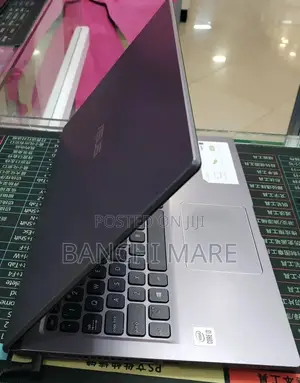 New Laptop Asus Vivobook 15 8GB Intel Core i3 SSD 256GB