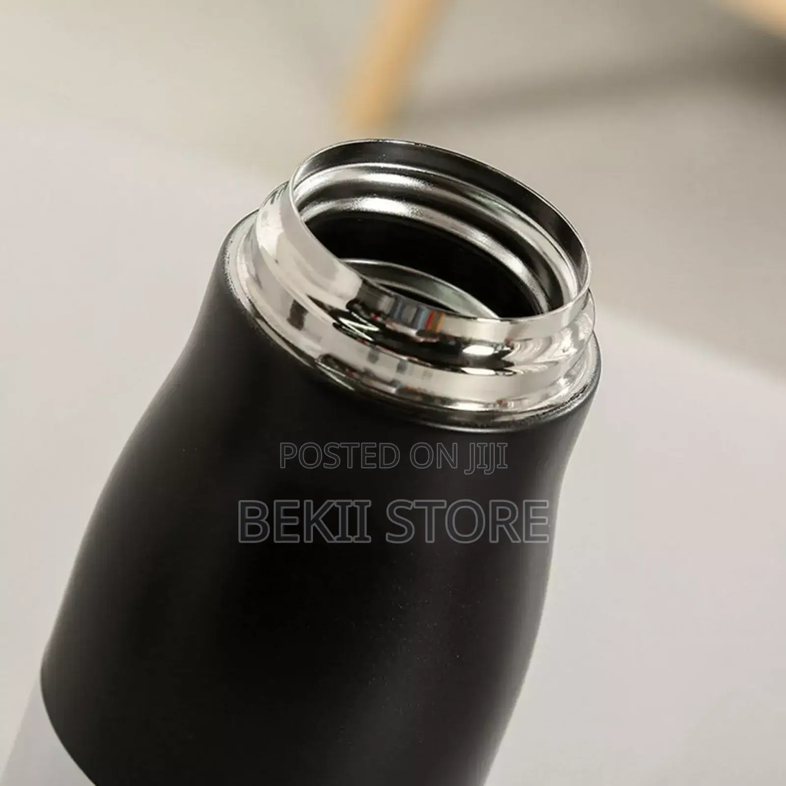 Stainless Steel Water Bottle – 550ml