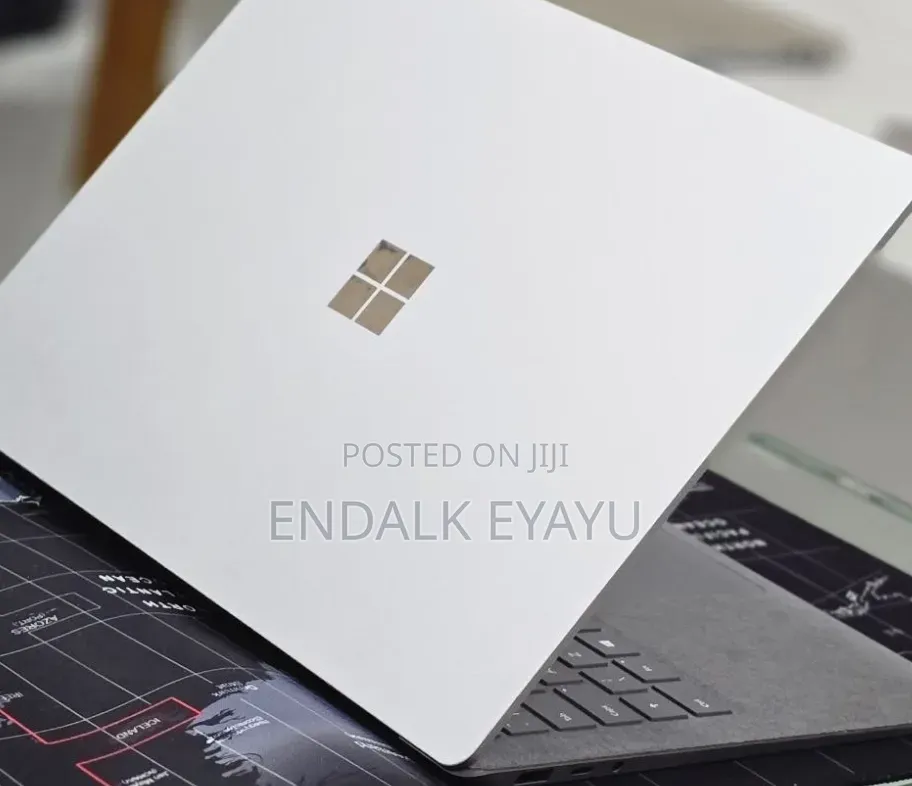 New Laptop Microsoft Surface Laptop 3 16GB Intel Core i7 SSD 512GB