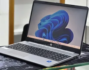 New Laptop HP 8GB Intel Core i5 SSD 512GB