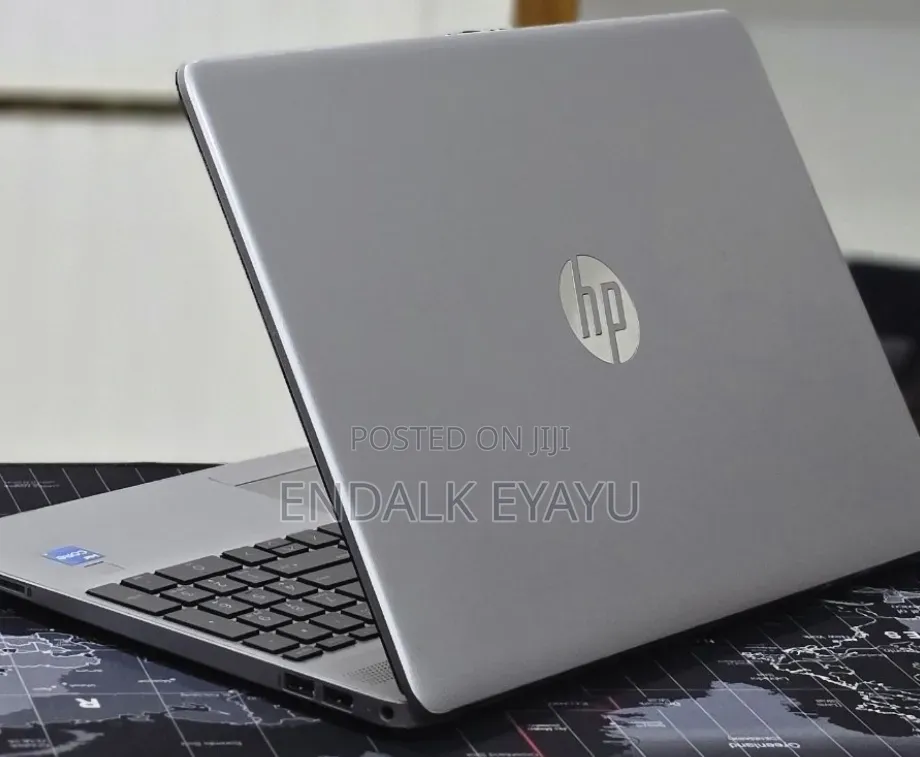 New Laptop HP 8GB Intel Core i5 SSD 512GB