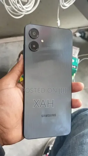 New Samsung Galaxy A06 64 GB Blue