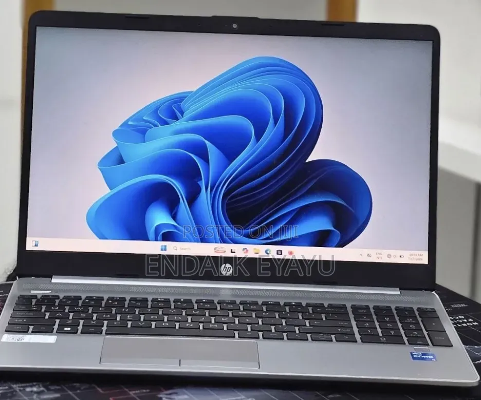 New Laptop HP 8GB Intel Core i5 SSD 512GB