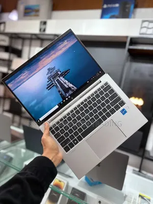 New Laptop HP EliteBook 840 G9 16GB Intel Core i7 SSD 512GB