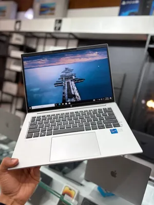 New Laptop HP EliteBook 840 G9 16GB Intel Core i7 SSD 512GB