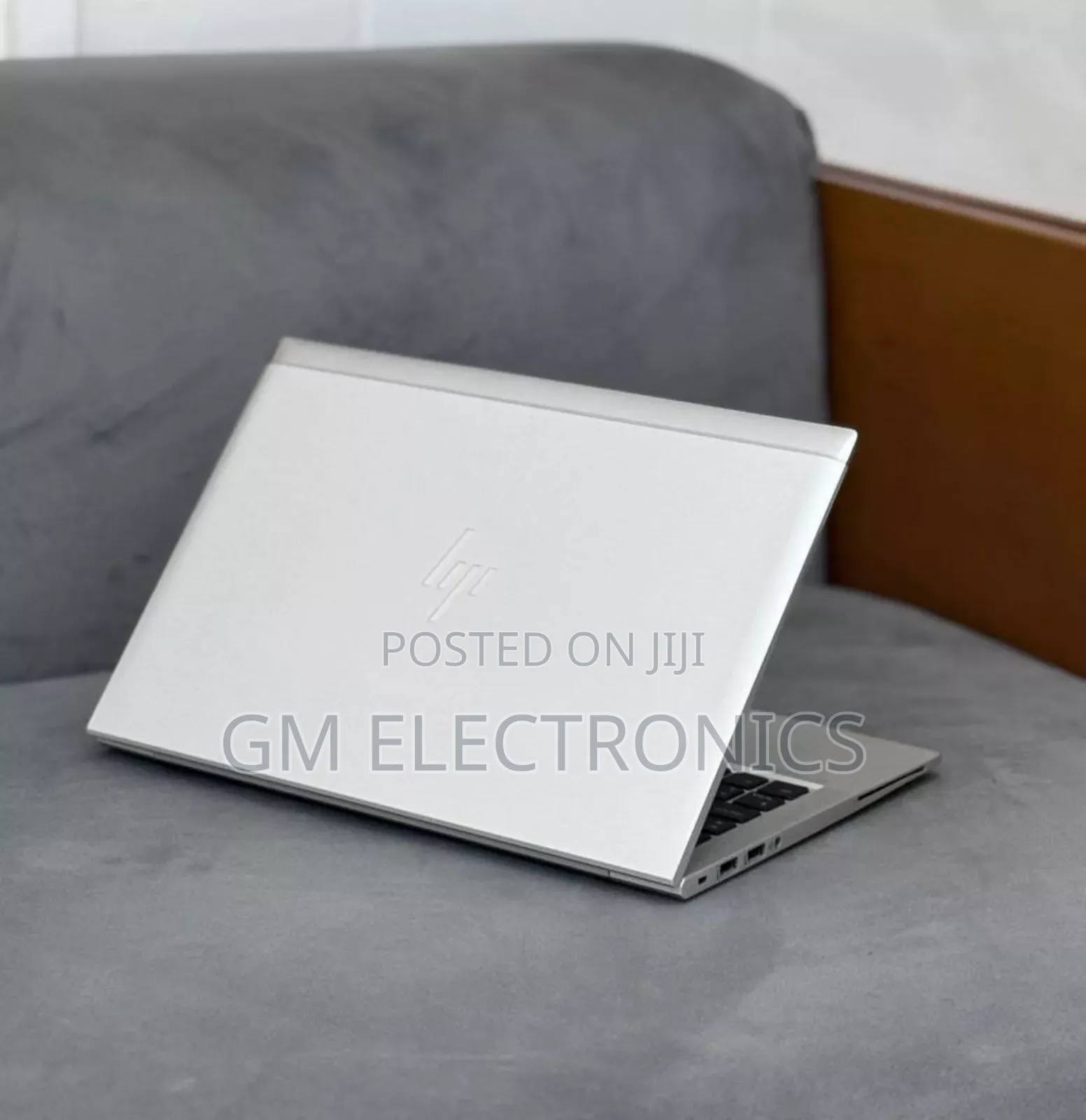 New Laptop HP EliteBook 830 G7 8GB Intel Core i5 SSD 512GB