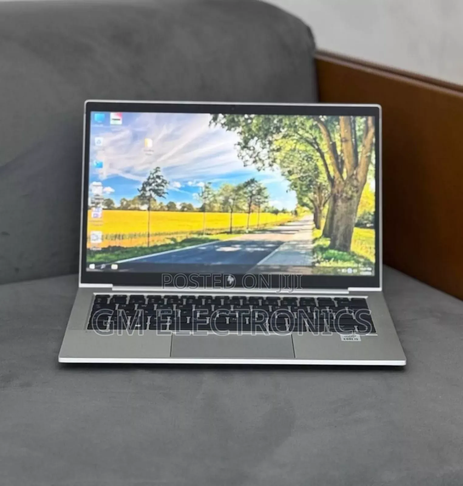 New Laptop HP EliteBook 830 G7 8GB Intel Core i5 SSD 512GB