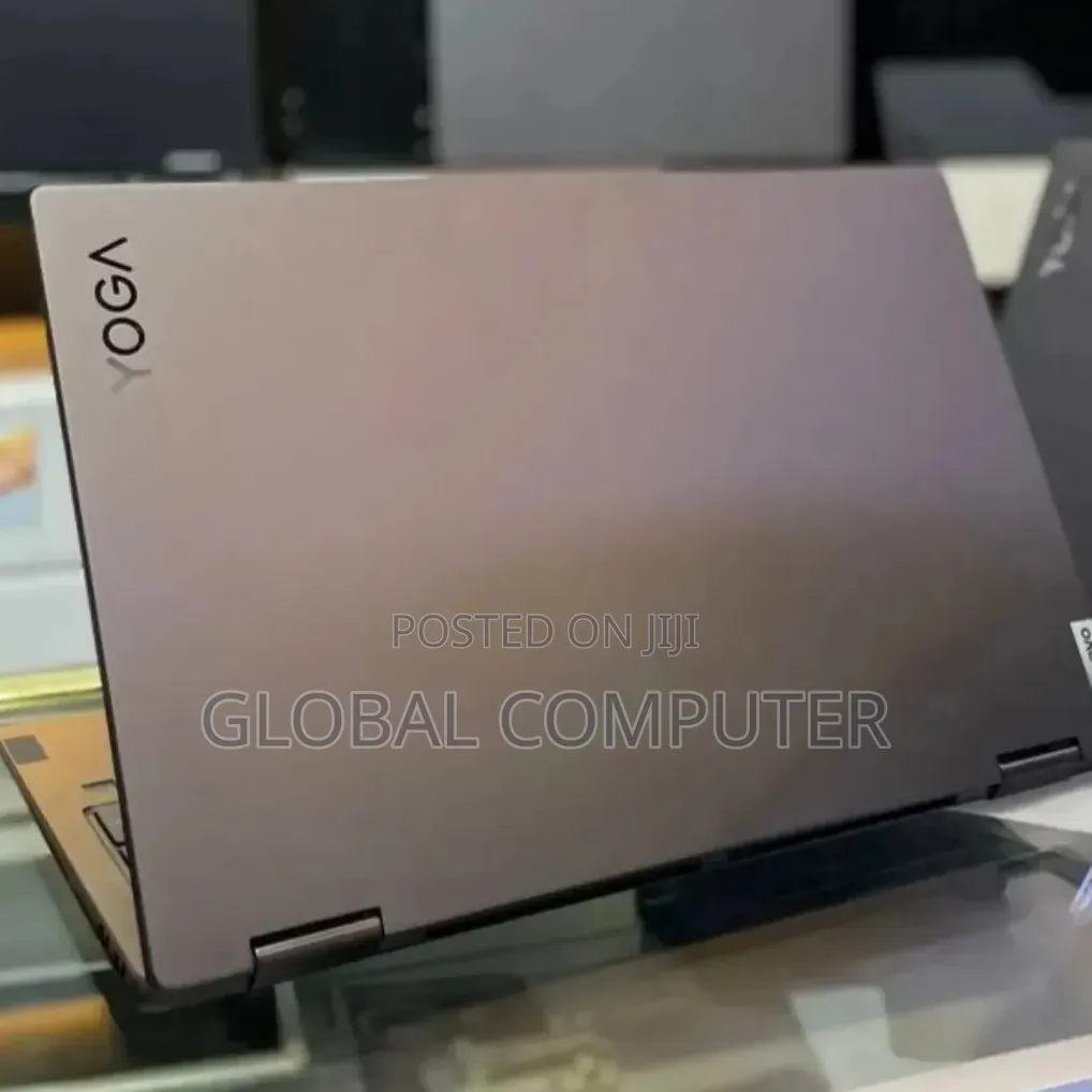 New Laptop Lenovo Yoga 7i 16GB Intel Core Ultra 7 SSD 1T