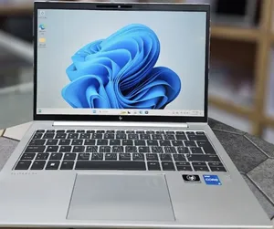New Laptop HP EliteBook 830 G9 16GB Intel Core i5 SSD 512GB