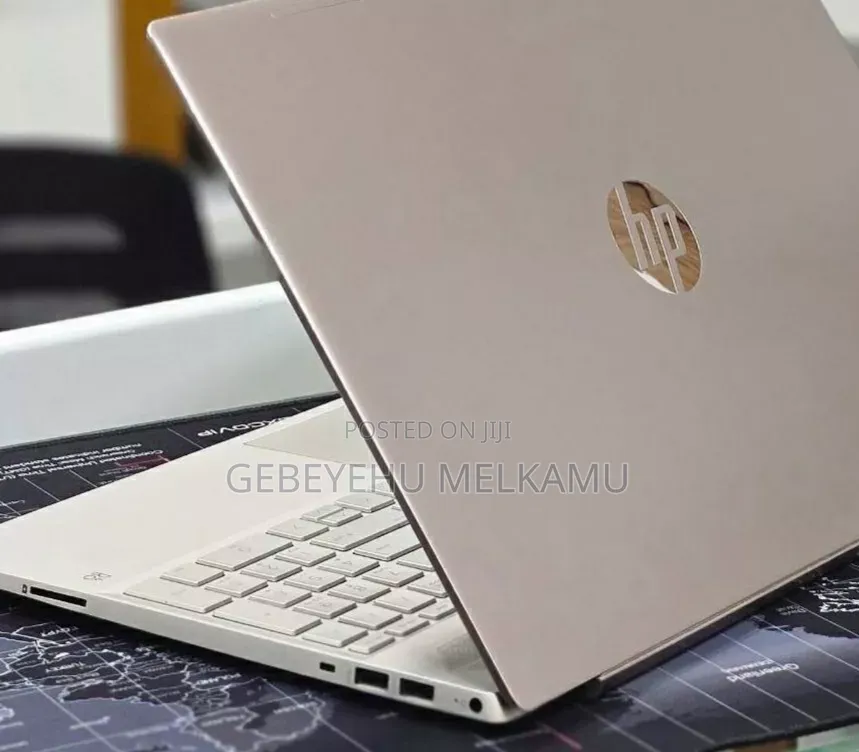New Laptop HP Pavilion 15 8GB Intel Core i5 SSD 512GB