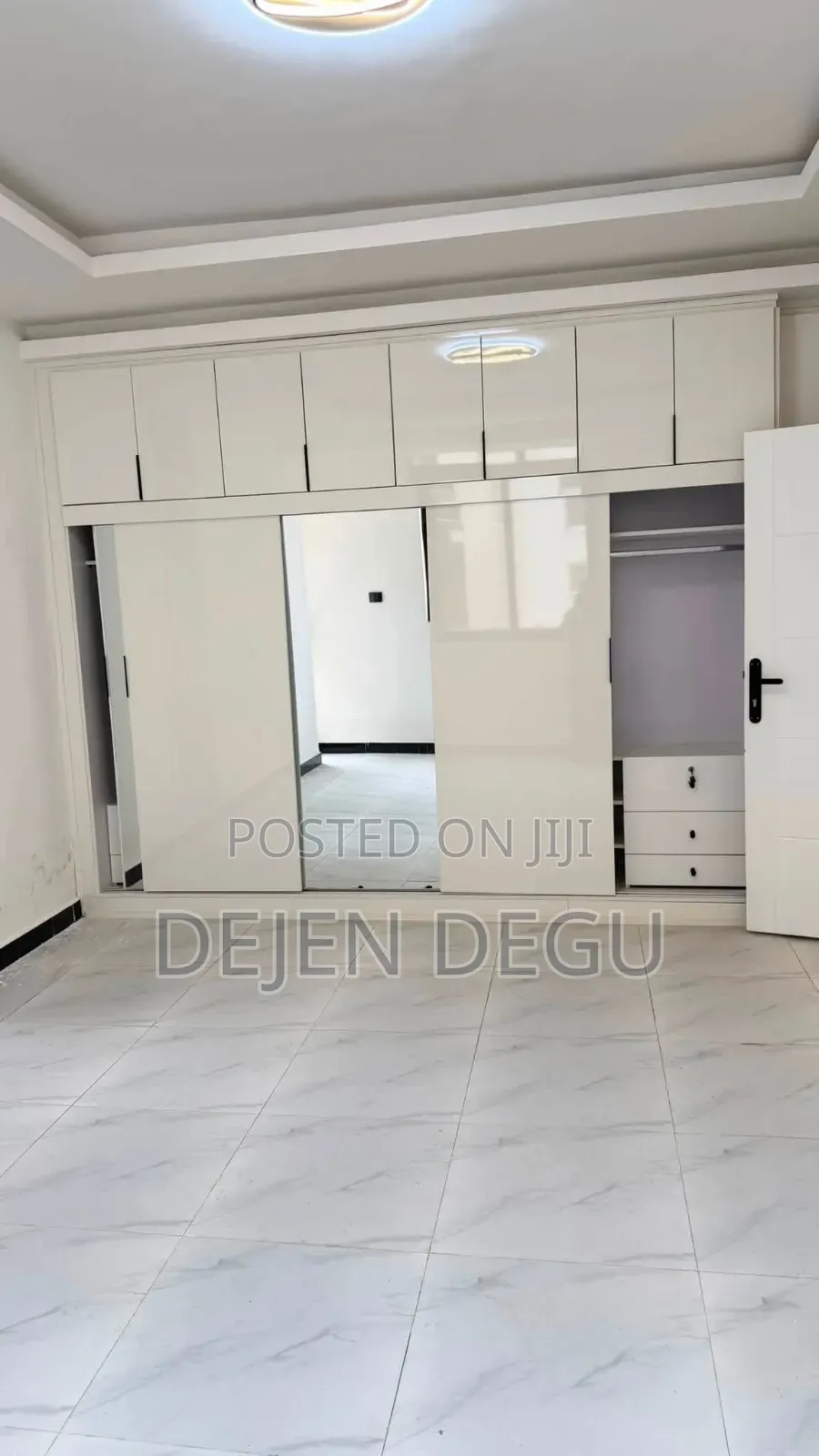 Furnished 3bdrm Apartment in Yeka for sale