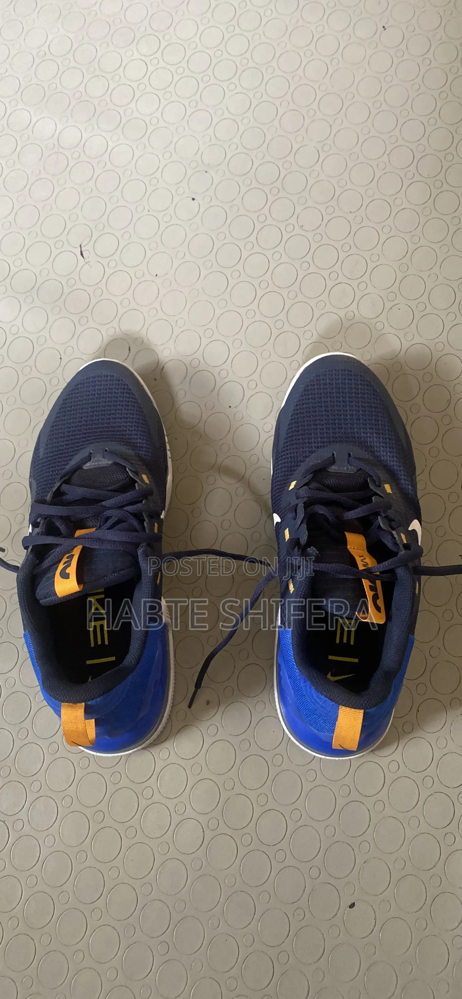 Original Nike Air Max Sneakers – Excellent Condition – 6,000 ETB