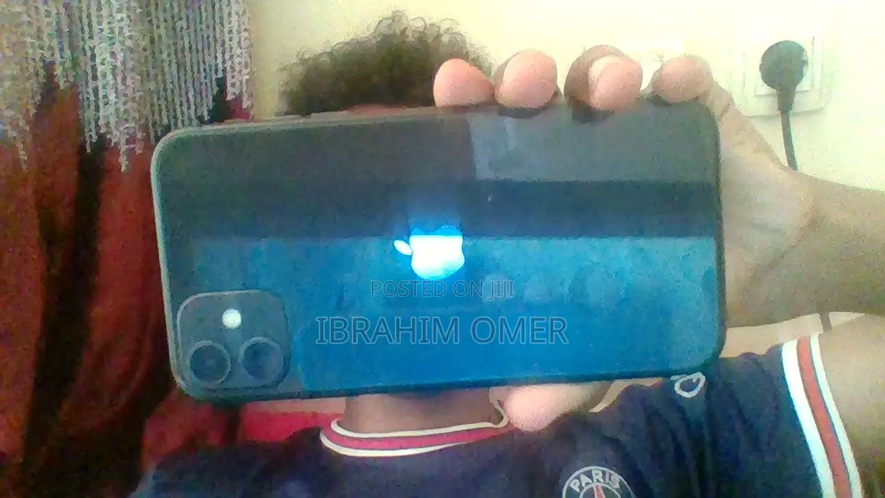 Apple iPhone 11 64 GB Black