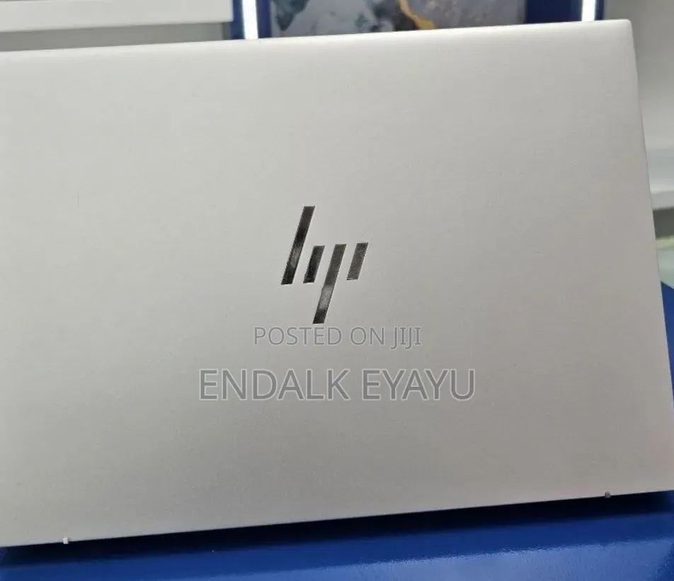 New Laptop HP EliteBook 840 G9 16GB Intel Core i5 SSD 512GB