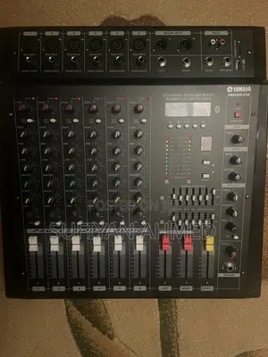 Yamaha Mixer